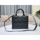 Tote book
