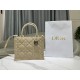 Tote book