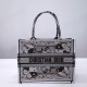 Tote book
