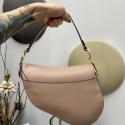 Saddle