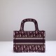 Tote book