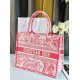 Tote book