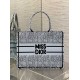 Tote book