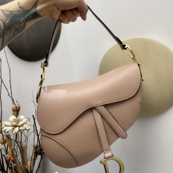 Saddle