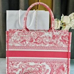 Tote book