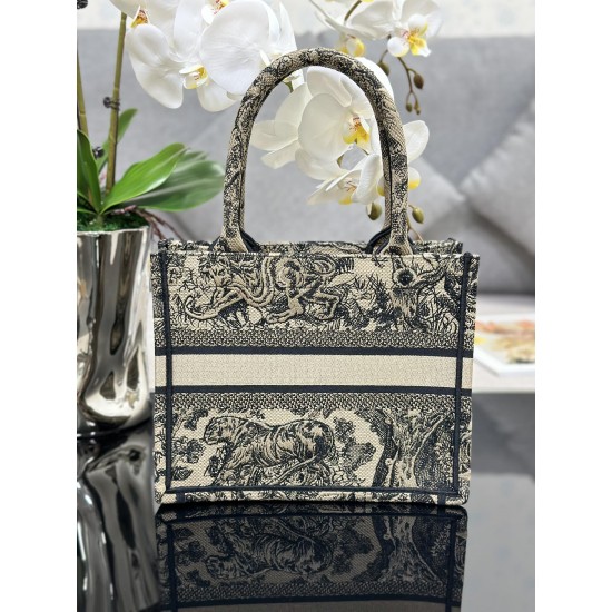 Tote book Tote book