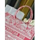 Tote book