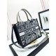 Tote book