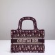 Tote book