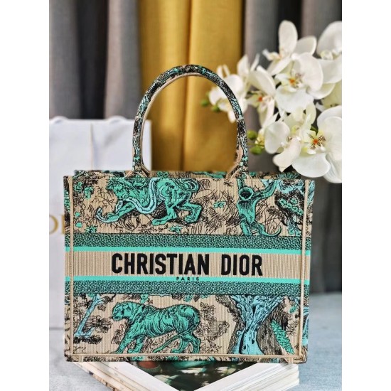 Tote book Tote book