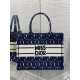 Tote book