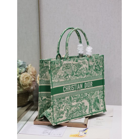 Tote book Tote book