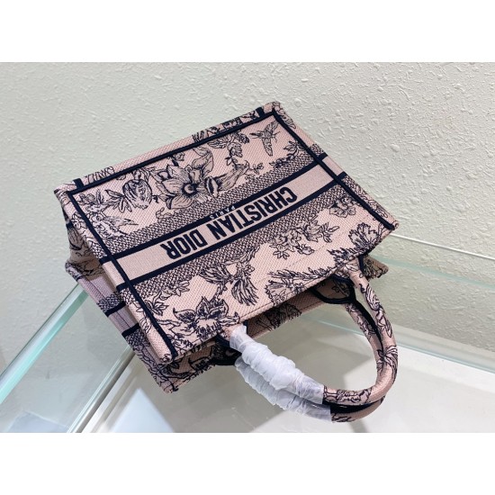 Tote book