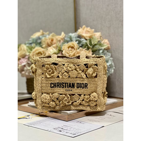 Tote book