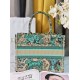 Tote book