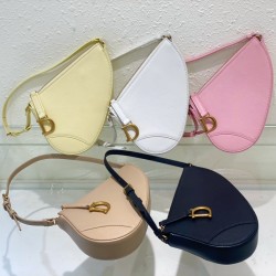 Saddle