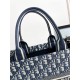 Tote book