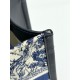 Tote book