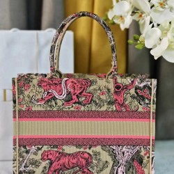 Tote book