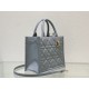 Tote book