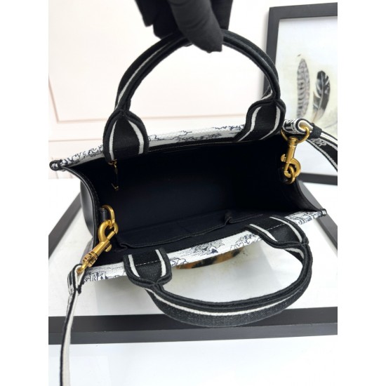 Tote book