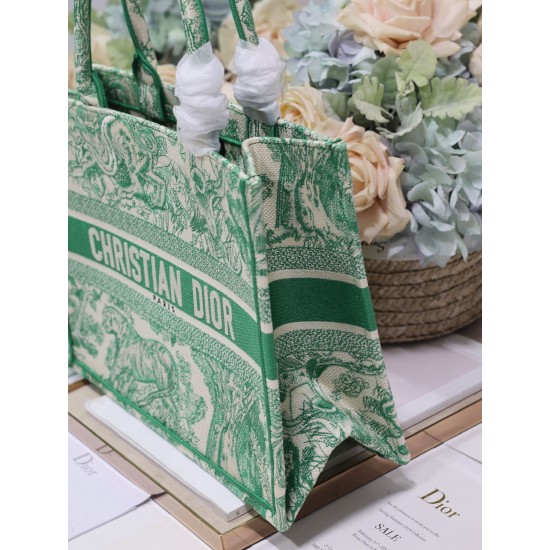 Tote book Tote book