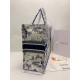 Tote book