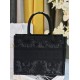 Tote book