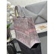 Tote book