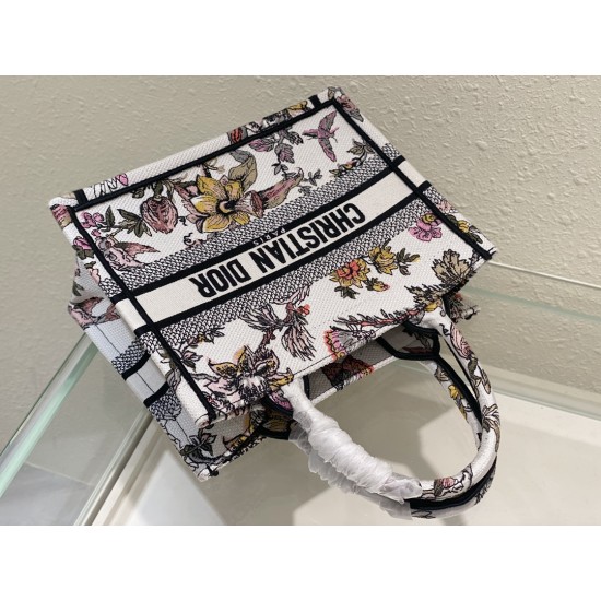 Tote book