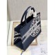 Tote book