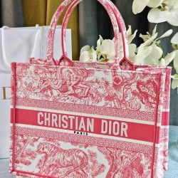 Tote book