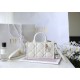 Tote book