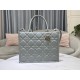 Tote book