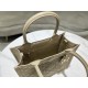 Tote book