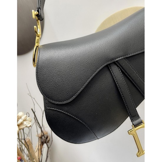 Saddle