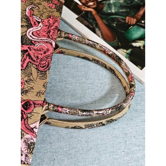 Tote book