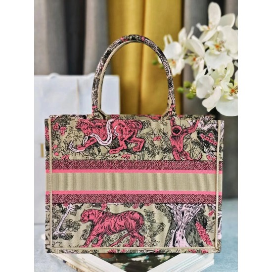 Tote book