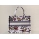 Tote book