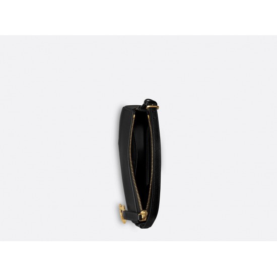 Saddle