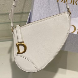 Saddle