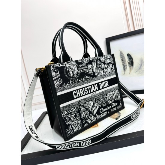 Tote book