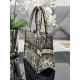 Tote book