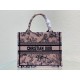 Tote book