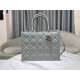 Tote book