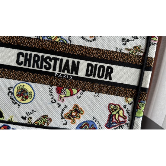 Tote book