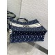 Tote book