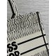 Tote book
