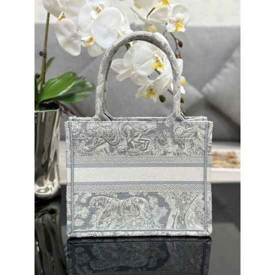 Tote book