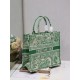 Tote book Tote book